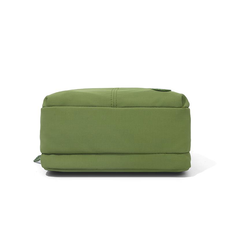 Women's Lightweight Commuter Shoulder Bag