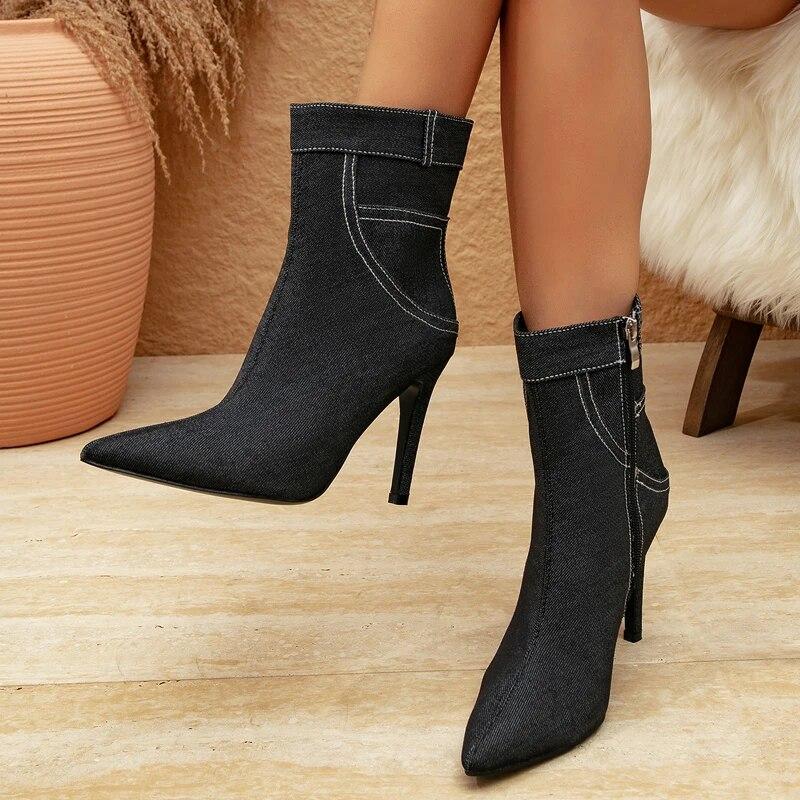 Eilyken 2024 Vinter Sexy Svart Denim spissede Tå Kvinner Ankel Korte Støvler Eelgant Tynne Høyhæl Chelsea Side Glidelås Sko