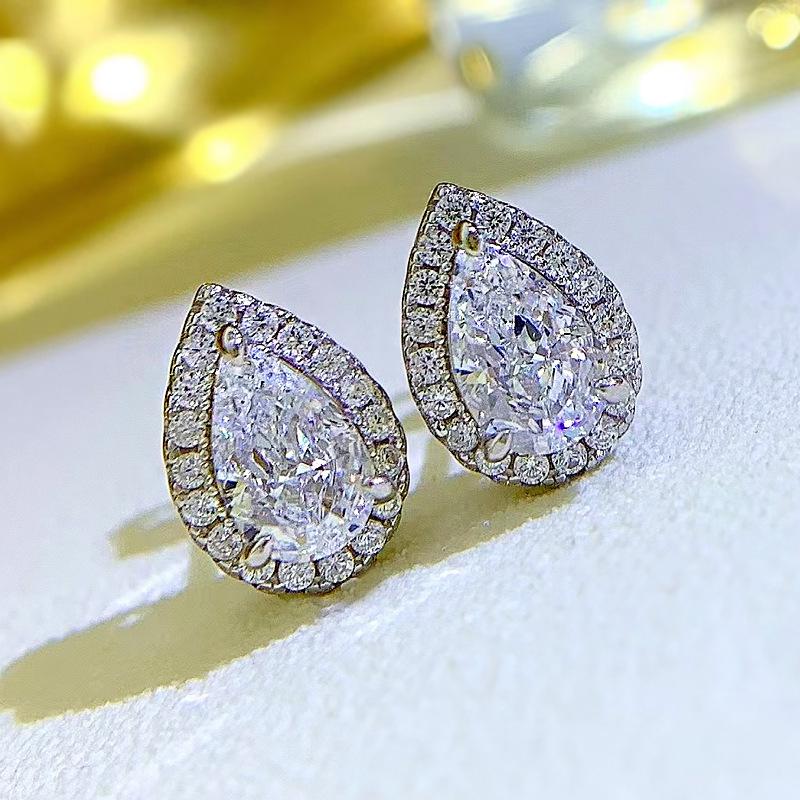 Lulu Tong 2023 925 Silver High-Carbon Diamond 5x8mm Pear-Zircon Water Drop Stud Earrings, Trendy Style.