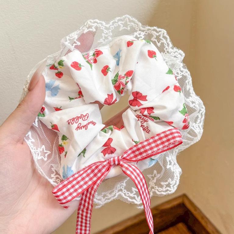 Korean Style Spring/Summer Floral Intestine Hair Scrunchie for Women – Elegant Ponytail Tie and Mori Girl Accessory.