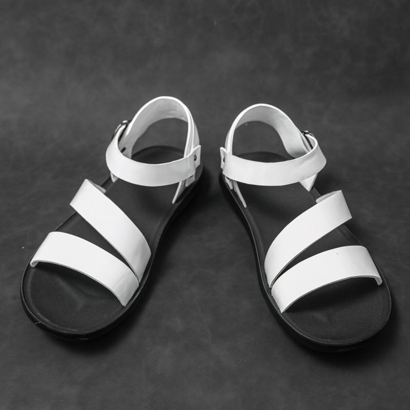 Summer New Men Slippers PU Leather Outdoor Beach Shoes Slippers Fashionable and Personalized Cool Slippers 38-48 Men Slippers