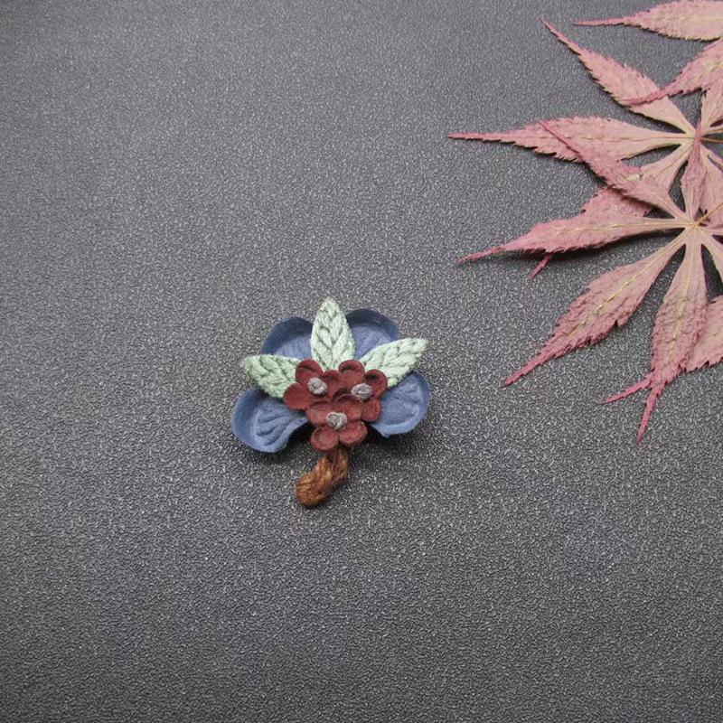 

Винтажная женская брошь-шаль высокого класса: Изысканная булавка-корсаж для элегантного стиля синий