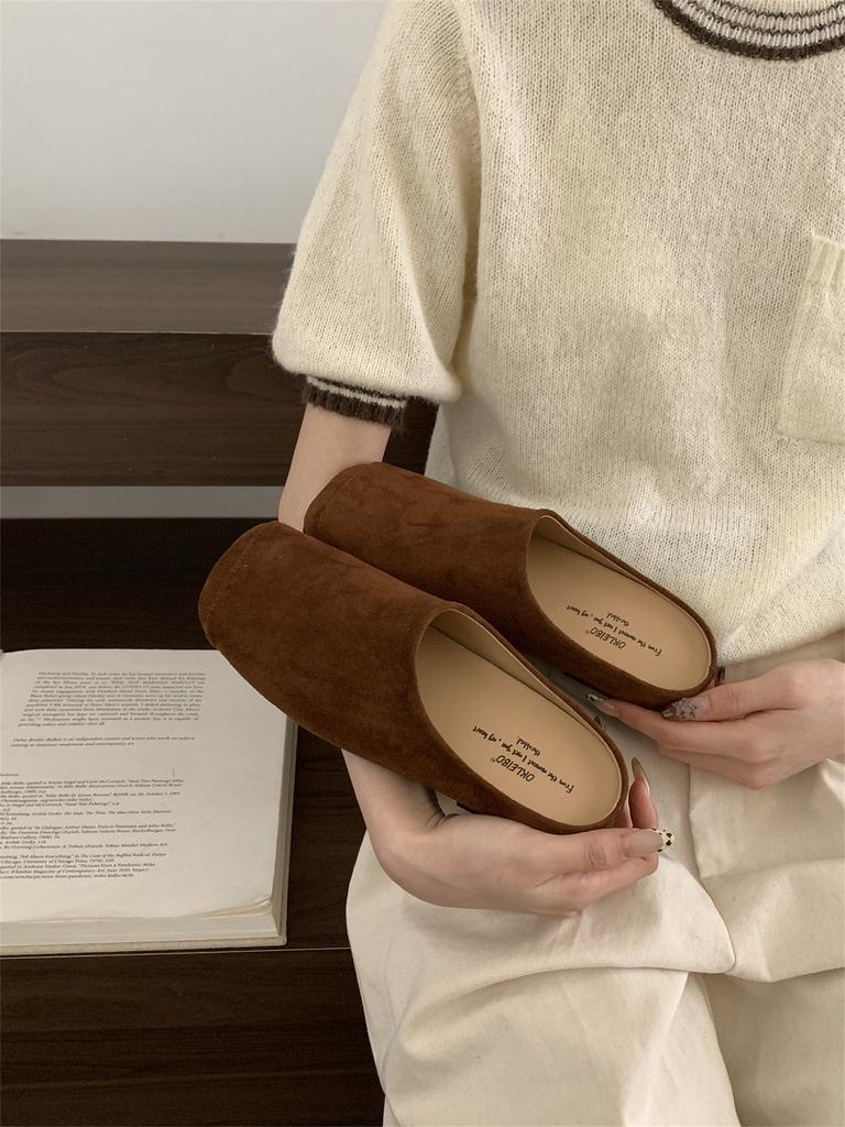 Retro evening wind soft bottom bag head slippers women's 2025 autumn and winter new niche leopard print Birkenstock slippers lazy half drag