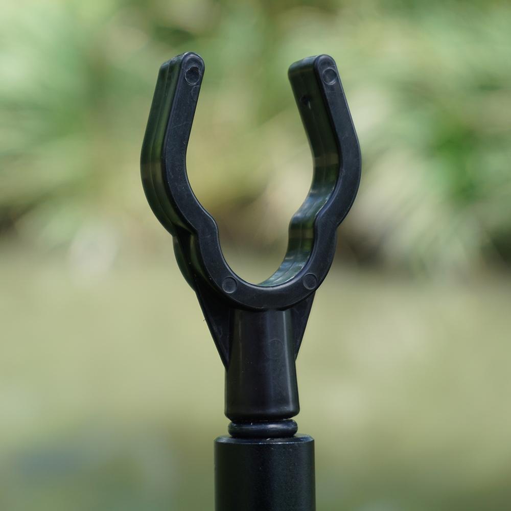 The Head of The Fish Fishing Stand Threaded Silicone Battery Stand  Elastic Anti-slip and Windproof Sea Rod Stand Fishing Gadget