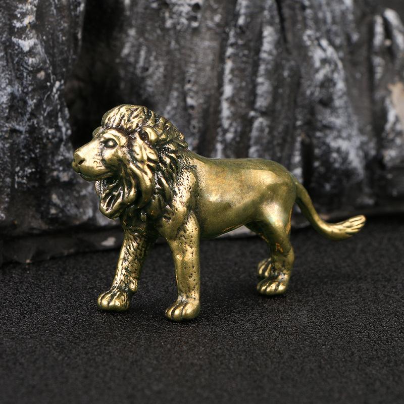 Vintage Majestic Brass Lion Figurine Textured Male Lion Home Office Desk Decor Mini Animal Statue Ideal Gift