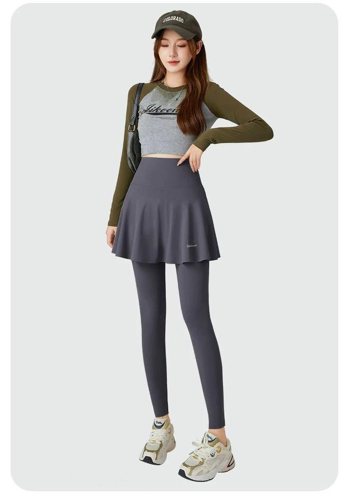 Spring & Autumn Women's Two-Piece-Style Yoga Skirt Pants - Sports Fitness Shark Pants with Integrated Hip Covering Base Layer