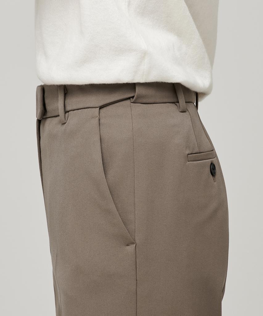 MUSINSA STANDARD WOMAN Women'S Heavyweight Fleece-Lined Straight Hidden Elastic Waist Slacks [Dusty Beige]