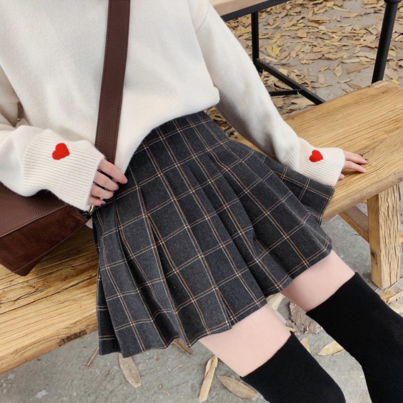 2025 A/W British Plaid High-Waisted Woolen Pleated Skirt