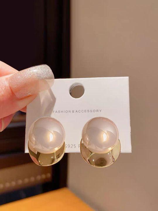 Real gold electroplated silver needle oval pearl earrings winter retro versatile stud earrings fashion high-end earrings women
