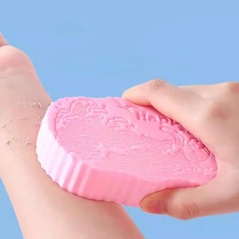 1Pcs 3D Magic Baby Bath Sponge Soft Exfoliating Body Massager Gentle Dead Skin Remover for Kids Daily Shower Bath Use