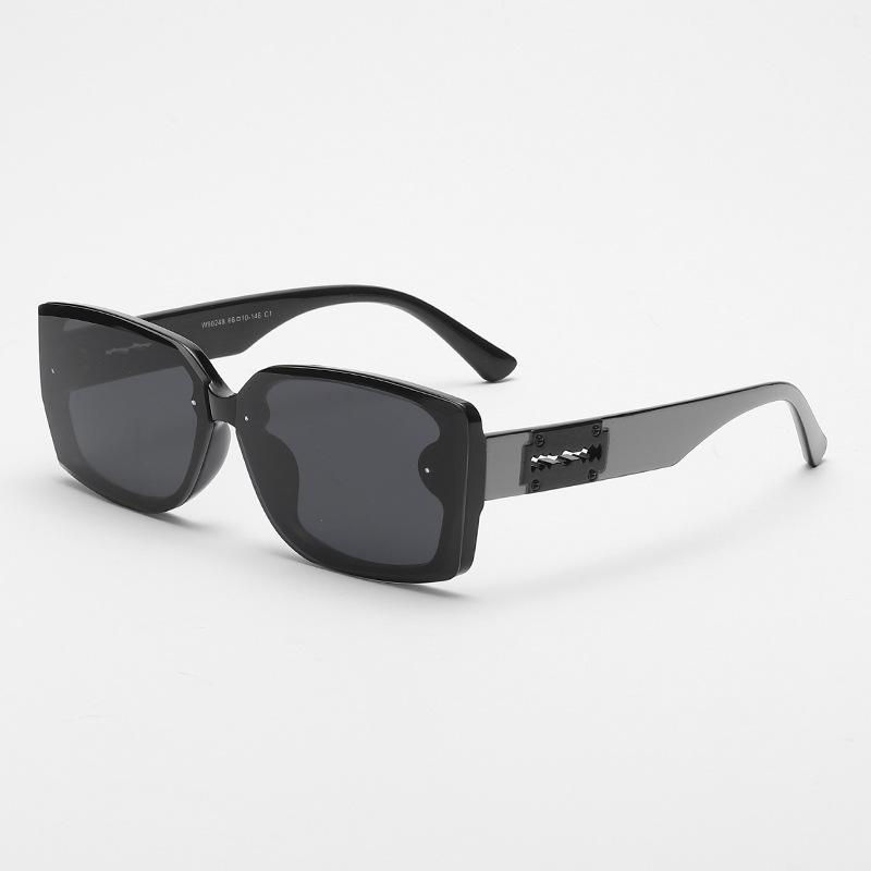 

Vintage Punk Fashion Sunglasses For Men And Women Stylish Brand Square Unisex Sun Glasses UV400