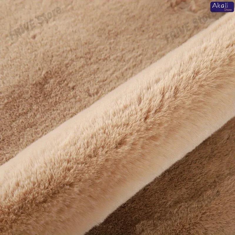 Super Soft Cute Bear Shaped Carpet Bedroom Soft Bedside Carpet Living Room Bathroom Non-slip Foot Mats Home Decor