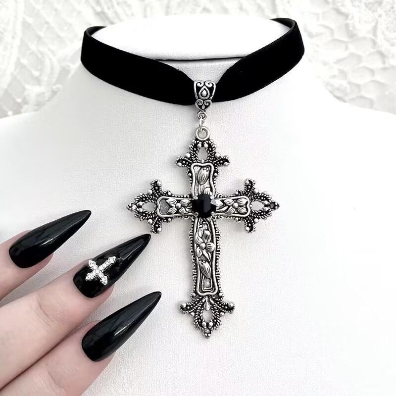 Vintage Gothic Large Cross Pendant Black Velvet Choker Necklaces for Women Ornate Grunge Jewelry Goth Necklace Gift