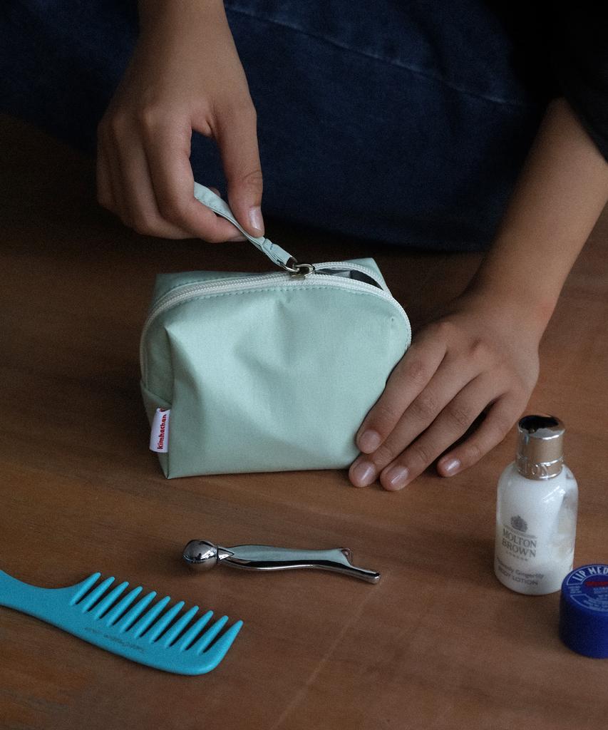 Kimhachan Soft Square Pouch - 3 Colors X M Size