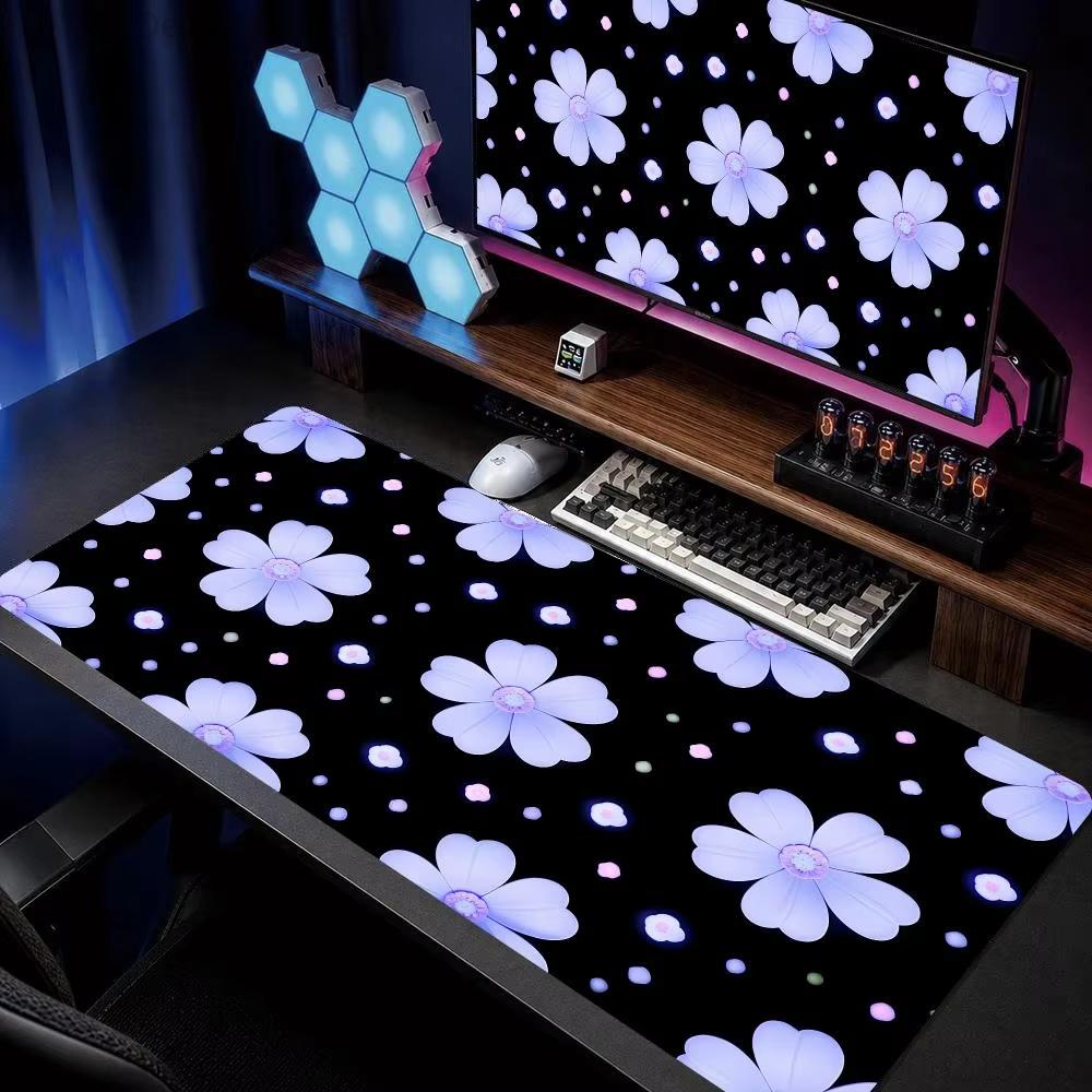 Purple Daisy Large Gaming Mouse Pad Cute Non-Slip Rubber Keyboard Pads Gamer Girls Aesthetic Office Desktop Decor Long Mousepad
