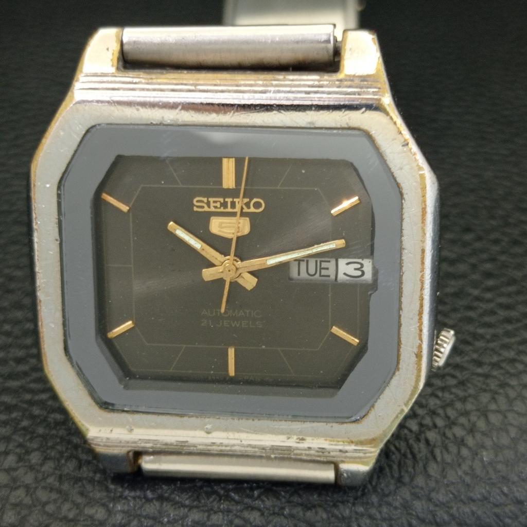 GENUINE VINTAGE SEIKO 5 AUTOMATIC 7019A JAPAN MENS ORIGINAL DIAL WATCH A702423-5