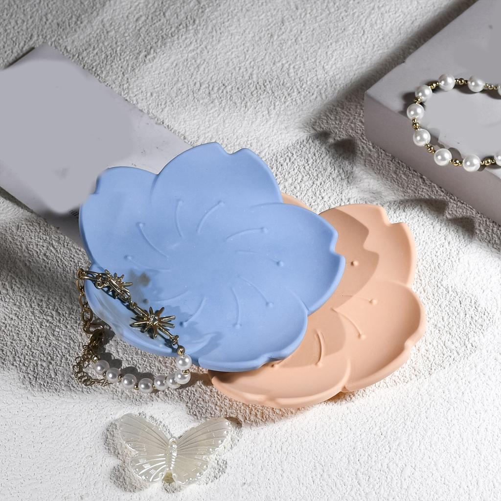 Customizable Silicone Flower Tray Mold Heat Resistant Coaster Mould Jewelry Making Tool for Home Decoration Enthusiasts