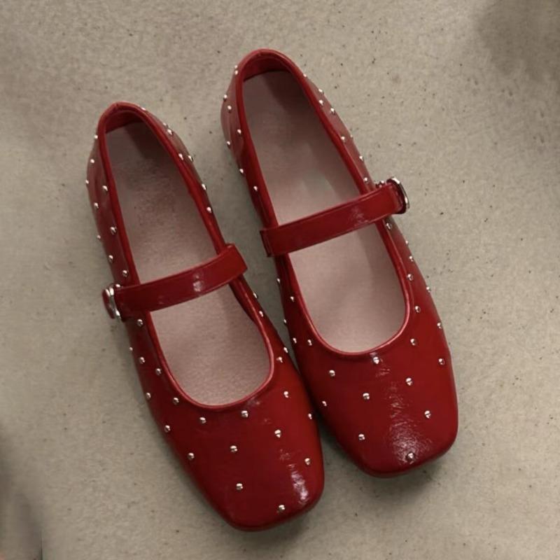 Mary Jane Schuhe mit eckiger Zehenpartie und roten Nieten für Damen, elegant, flache Schuhe für Frühling und Herbst, Damen, flache, lässige schwarze Slipper, Schuhe 2025