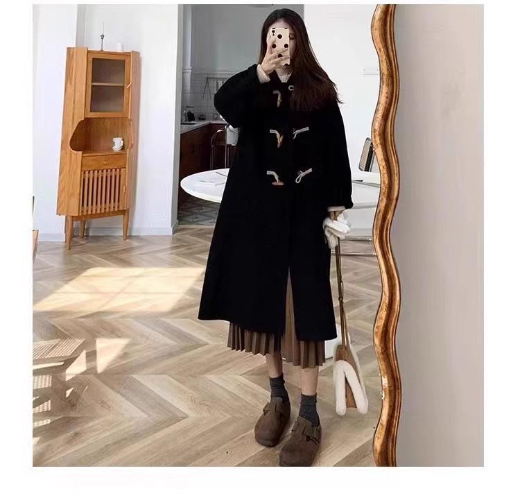 Japanese Horn Button Woolen Coat: Women's Petite Thickened Autumn/Winter Academy Style Jacket