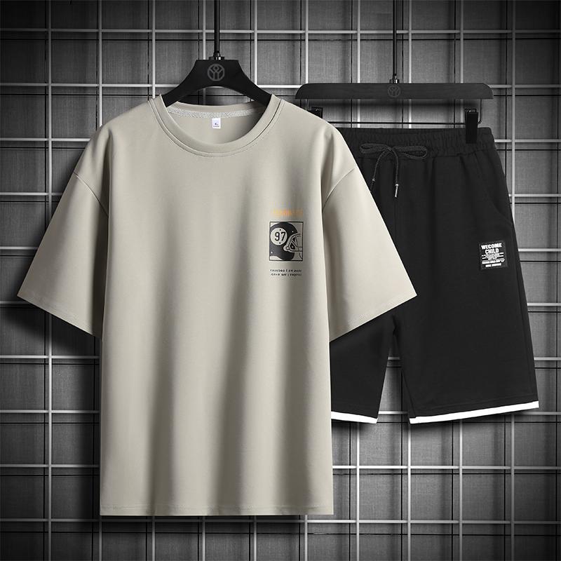 

Летний модный мужской комплект с короткими рукавами, модная футболка с принтом и шорты, мужской уличный спортивный комплект из 2 предметов, свободный комплект одежды