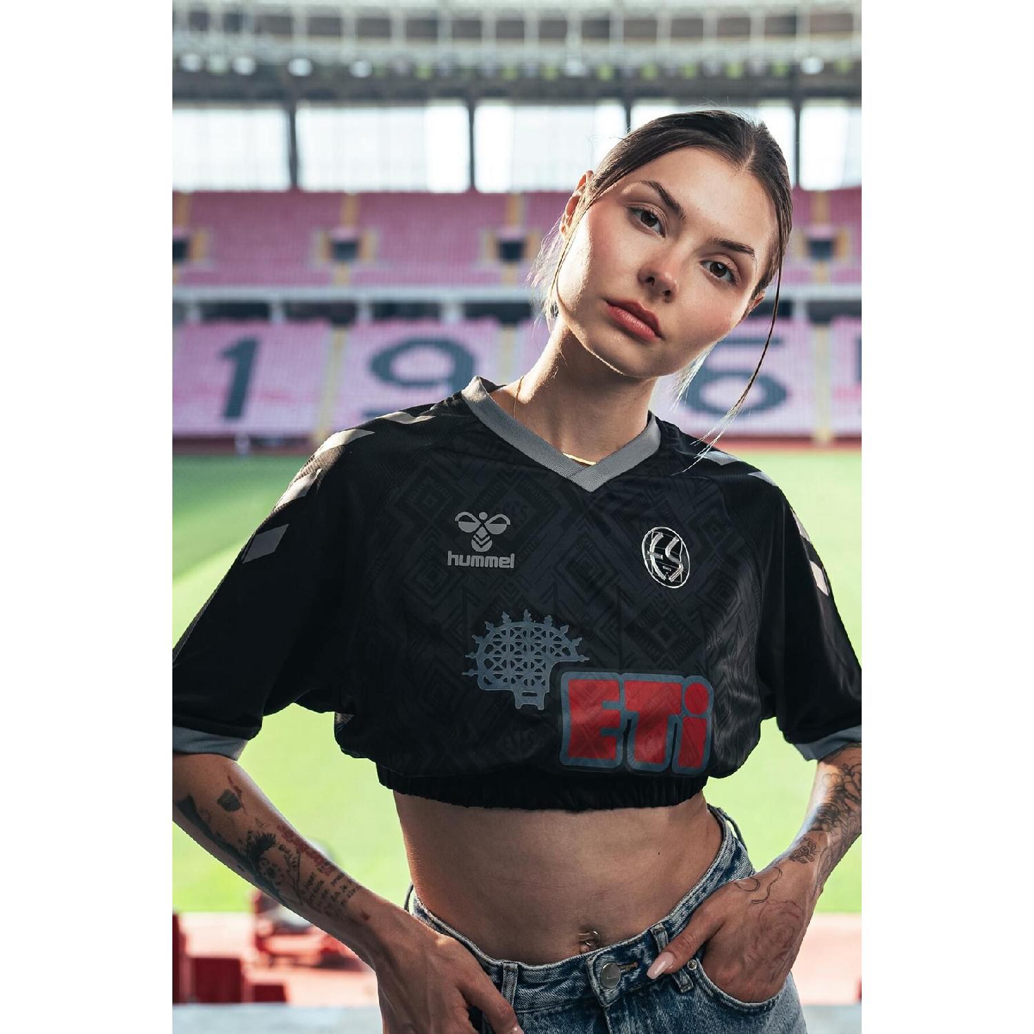 

Черная женская укороченная майка Eskiehirspor Asil XS чёрный