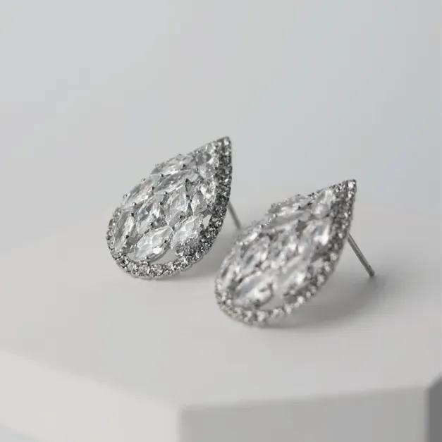 TEER Teardrop Cubic Stud Earrings