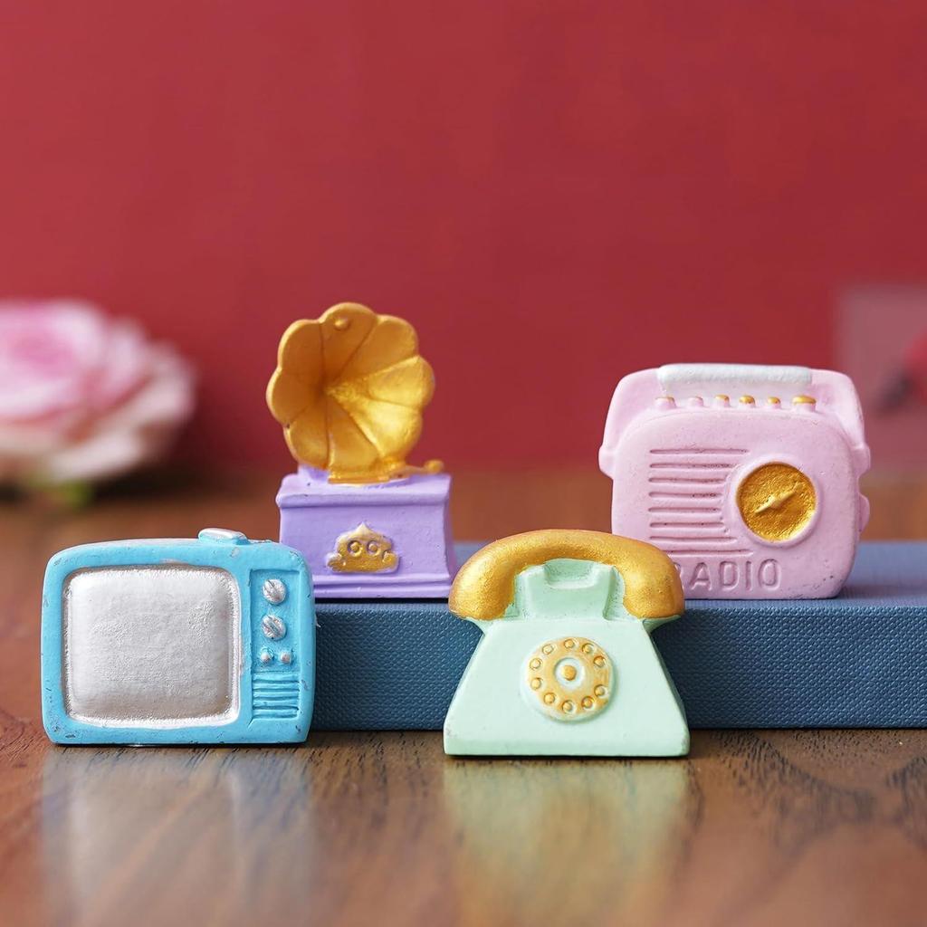 Telephone, Radio, TV, Gramophone Decorative Showpieces - Gifts for Kids (Polyresin,)