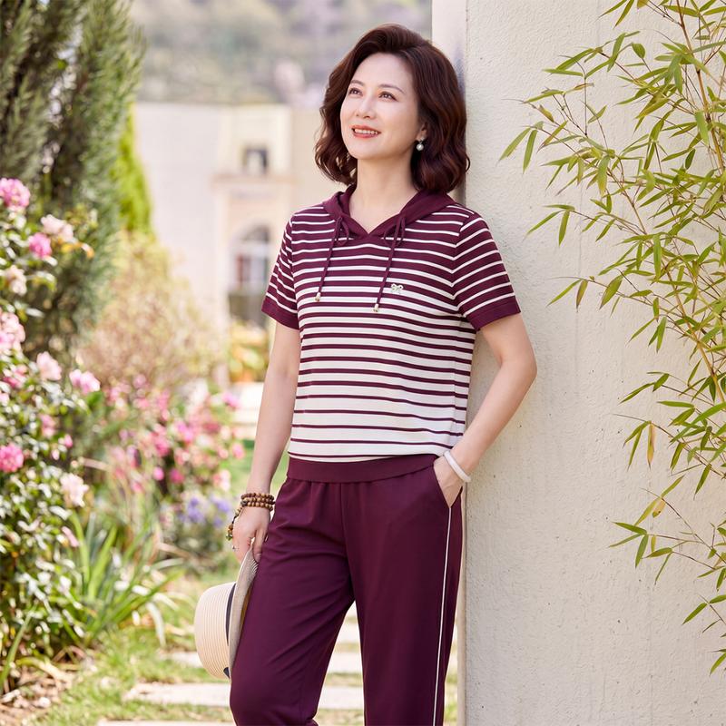 

Mid-Aged Women s Striped Hooded Summer Two-Piece Set XL
