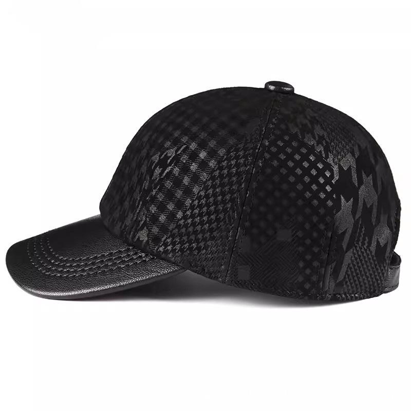 Men's Sheepskin Duckbill Cap: Autumn/Winter Outdoor Leisure Hat for Middle-aged & Elderly