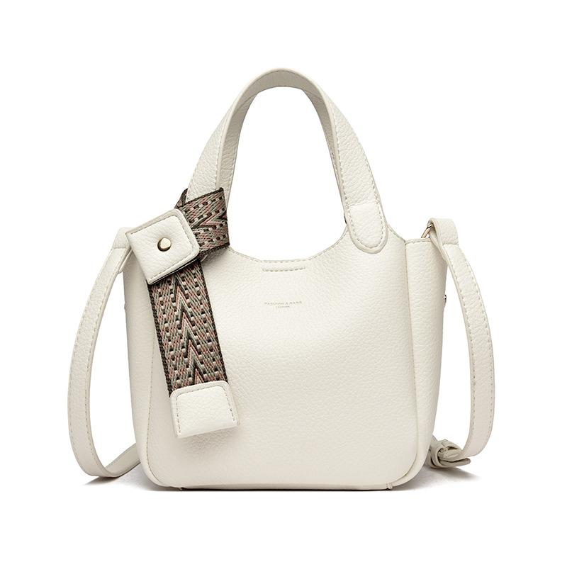 

Versatile backpack women s 2025 new college student schoolbag simple casual canvas commuter travel Oxford cloth backpack