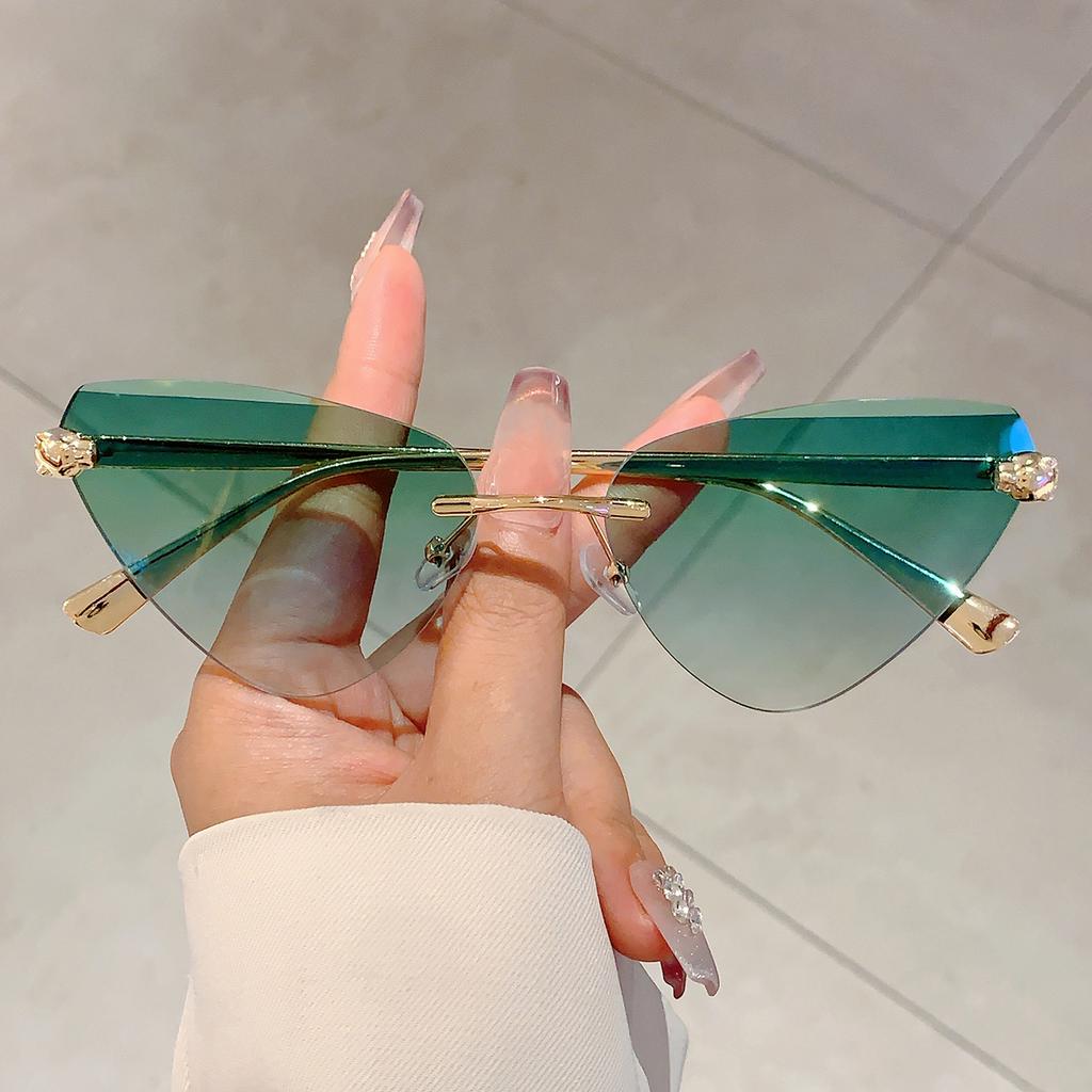 Retro Metal Rimless Triangle Sunglasses Women Luxury Brand Beach Gradient Sun Glasses Ladies Fashion Decor Pink Shades
