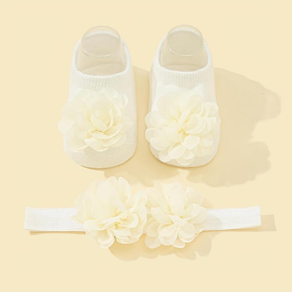 Adorable Flower Socks and Headband Set - Perfect for Baby Girls This Fall and Spring!