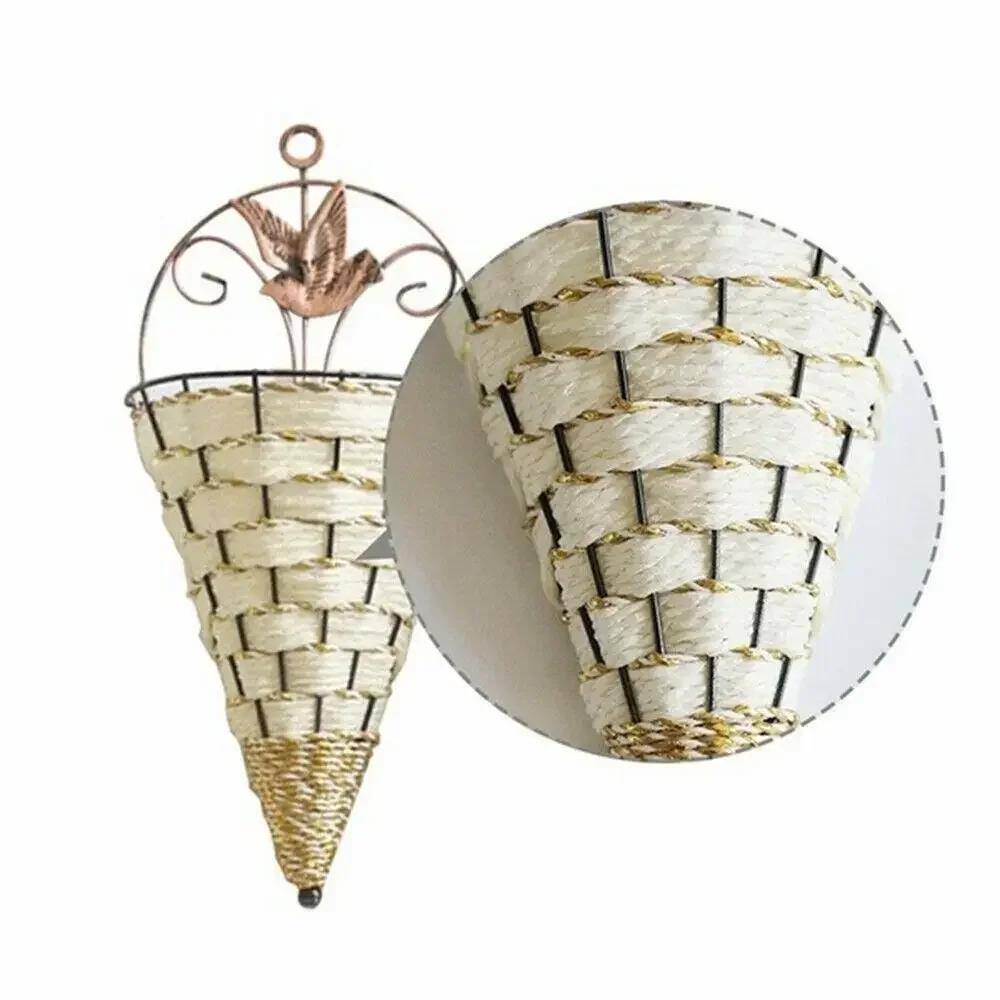 Natural Rattan Wall Planter Hanging Flower Pot Hanger  Garden Wall Decoration Planters for Indoor Plants