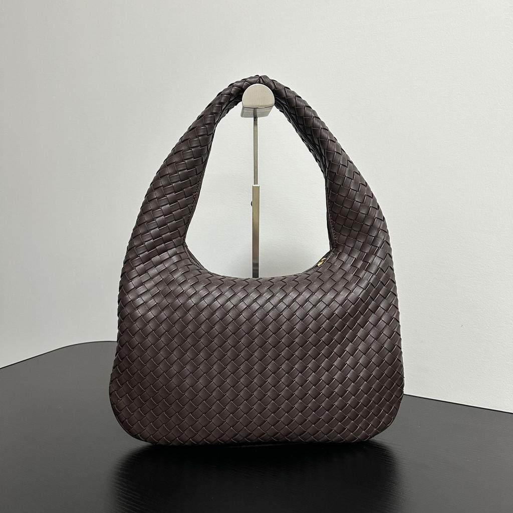 Designová ručně tkaná půlměsícová taška velkokapacitní taška na knedlíky jednoduchá na dojíždění evropský a americký styl taška přes rameno