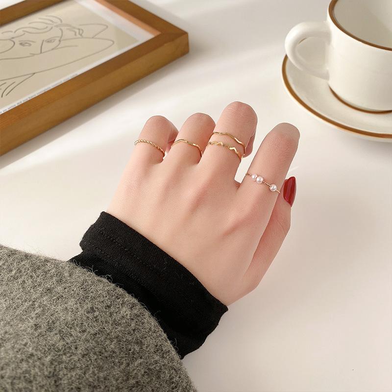 7Pcs/set Punk Finger Rings Black Rings Set Statement Korean Style Joint Ring For Women Gothic Fashion Jewelry 2026 Cool Vintage