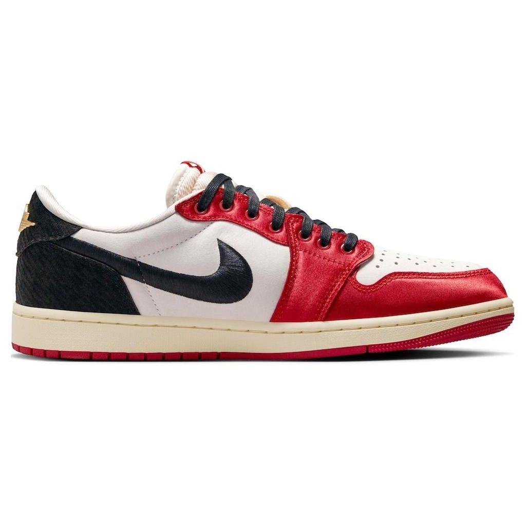 Trophy Room x Air Jordan 1 Retro Low OG SP Rookie Card - Away Unisex Tenisky Red Sail Black FN0432-100