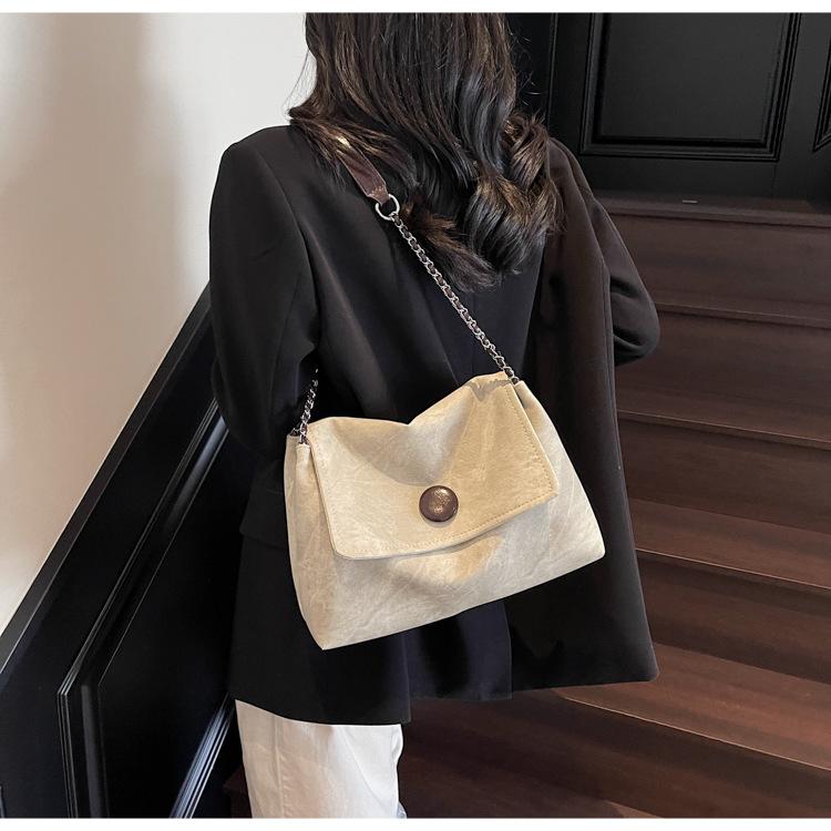 Tote Bag Women's 2025 New Fashion Trendy High-end Sense Niche Going Out Light Luxury Shoulder Oblique Span Bag