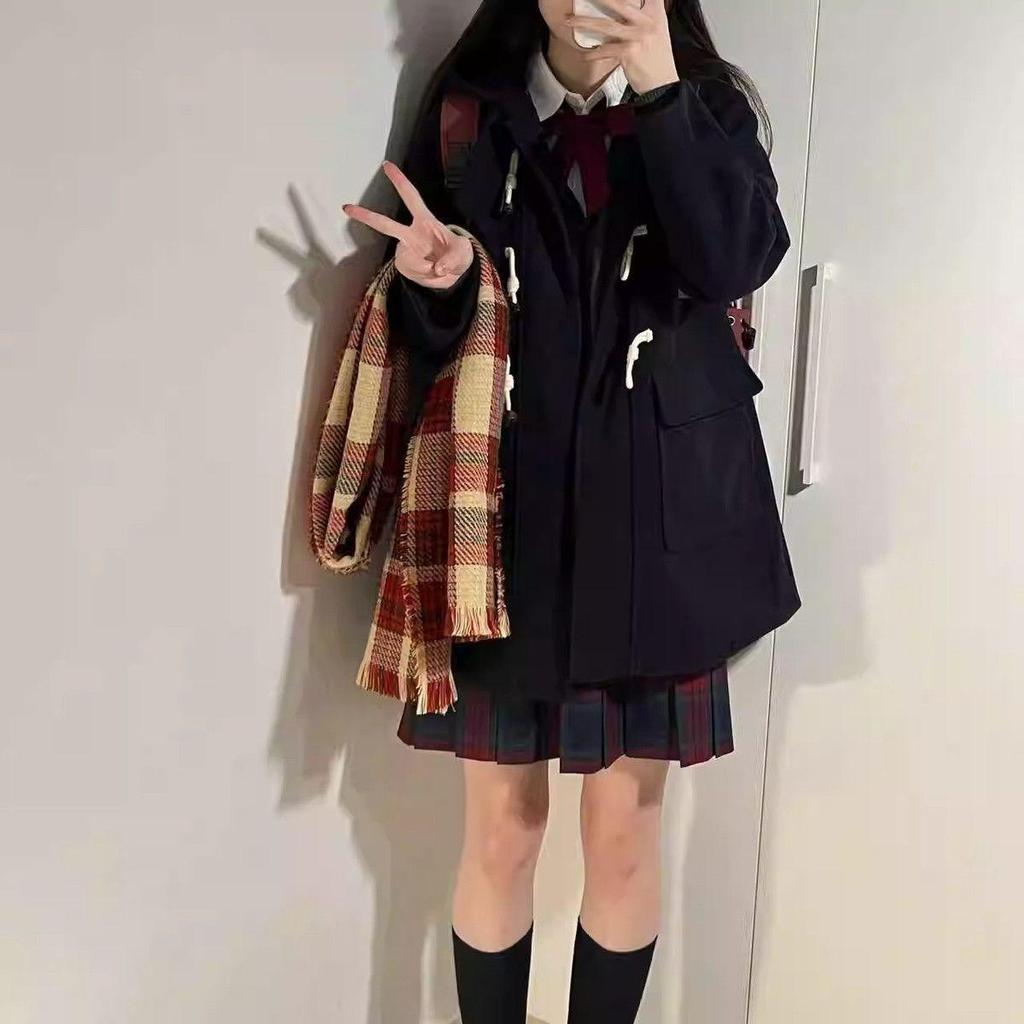 Petite Japanese-Style Woolen Coat with Cow Horn Buckle - Autumn/Winter JK Academy Medium-Length with Fleece