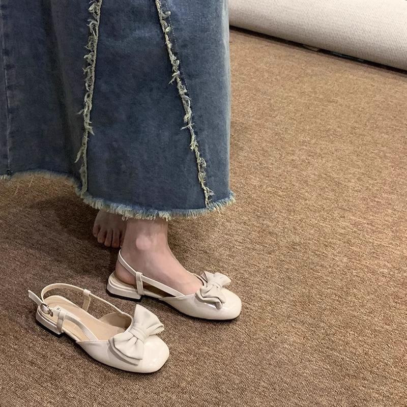 

Ретро сумка голова сандалии женские 2025 лето новый красный бант одинарная обувь фея стиль плоская подошва маленькие кожаные туфли 35