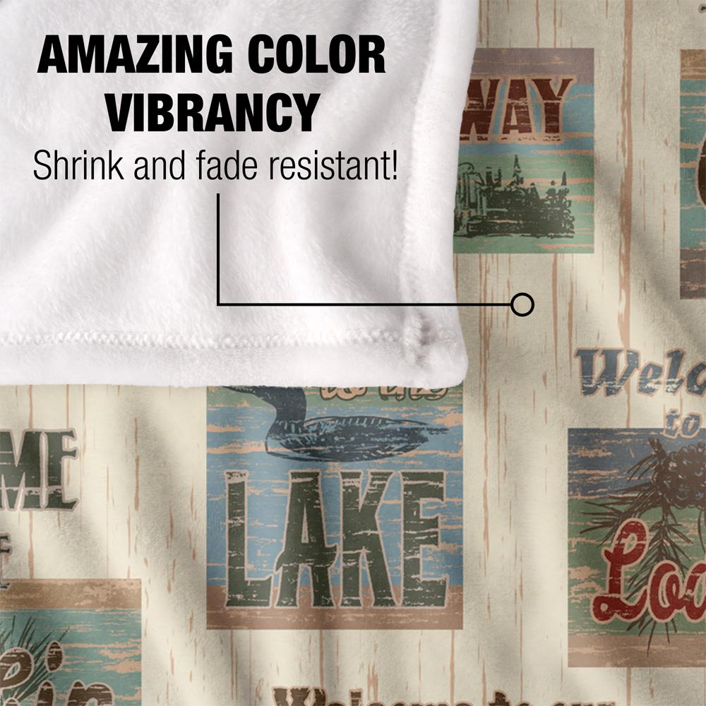 JQ Licensing Jl-Jp Welcome To The Cabin Lake Signs Silky Supersoft Blanket