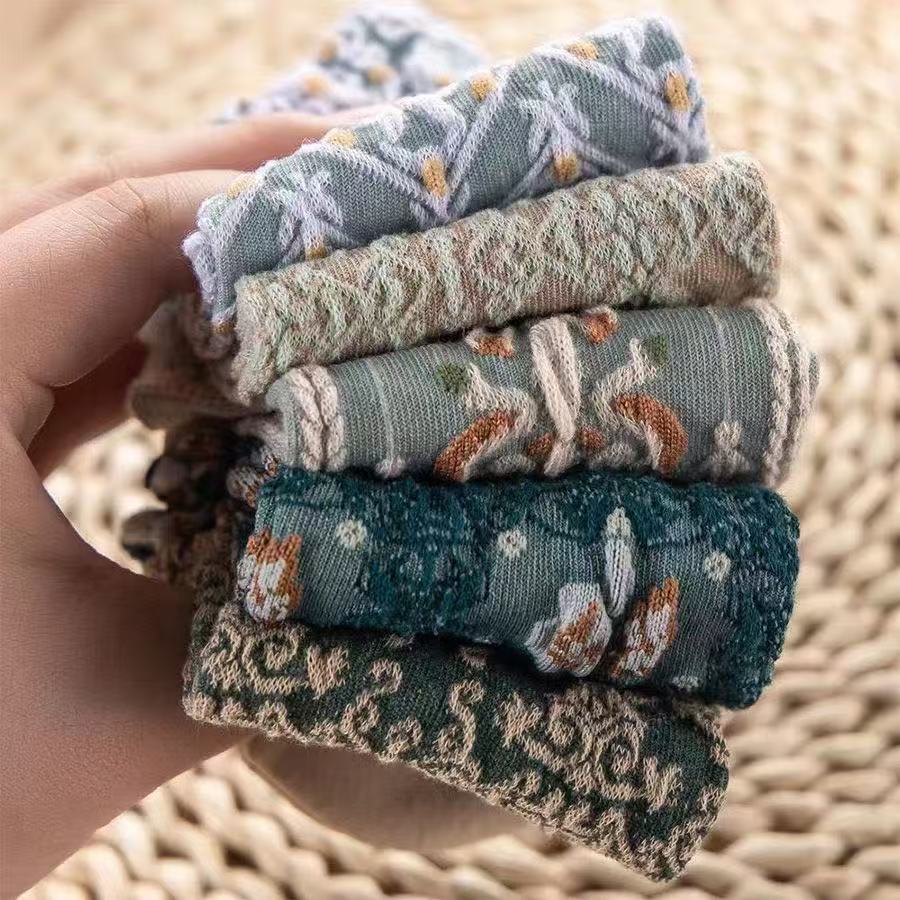 5 Pairs of Retro Guochao Short Socks Women's Low-top Boat Socks Embroidered Literary Court Socks Ethnic Wind Resistance Socks Women Socks