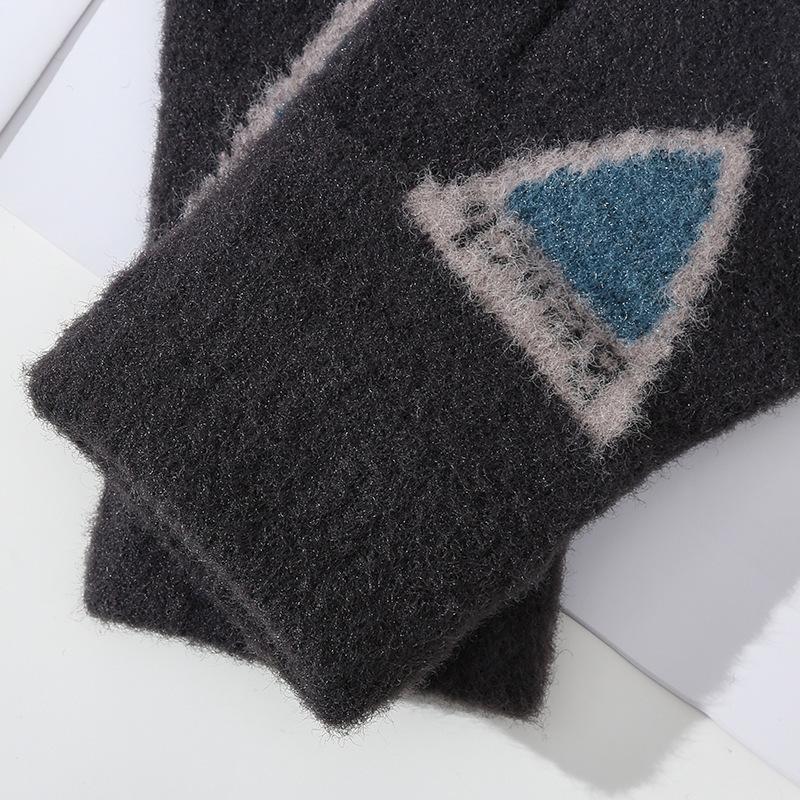 Gants Tactiles Triangulaires Velours Chauds et Épais Automne et Hiver Tendance Cinq Doigts Style Coréen Tricotés Cyclisme