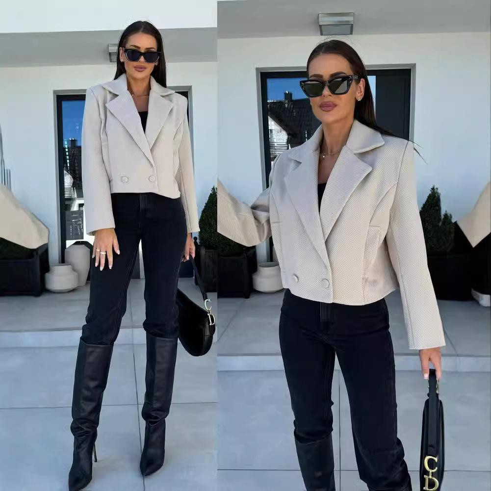 Evropský a americký dámský podzim/zima 2024 kabát krátkého střihu s límcem ve stylu britského vlněného blejzru