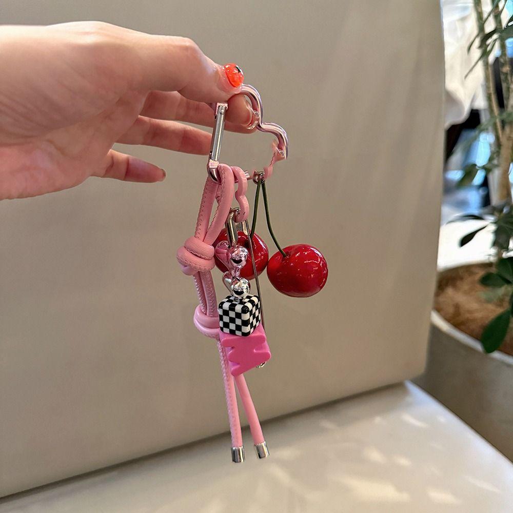 

Hanging Ornaments Women Phone Hanging Rope Letter Cherry Key Chain Couple розовый