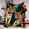 1pc Tiger Print Throw Blanket Polyester Fiber, Lightweight Flannel, Soft & Warm, All Season Use for Outdoor, Camping Digital Print