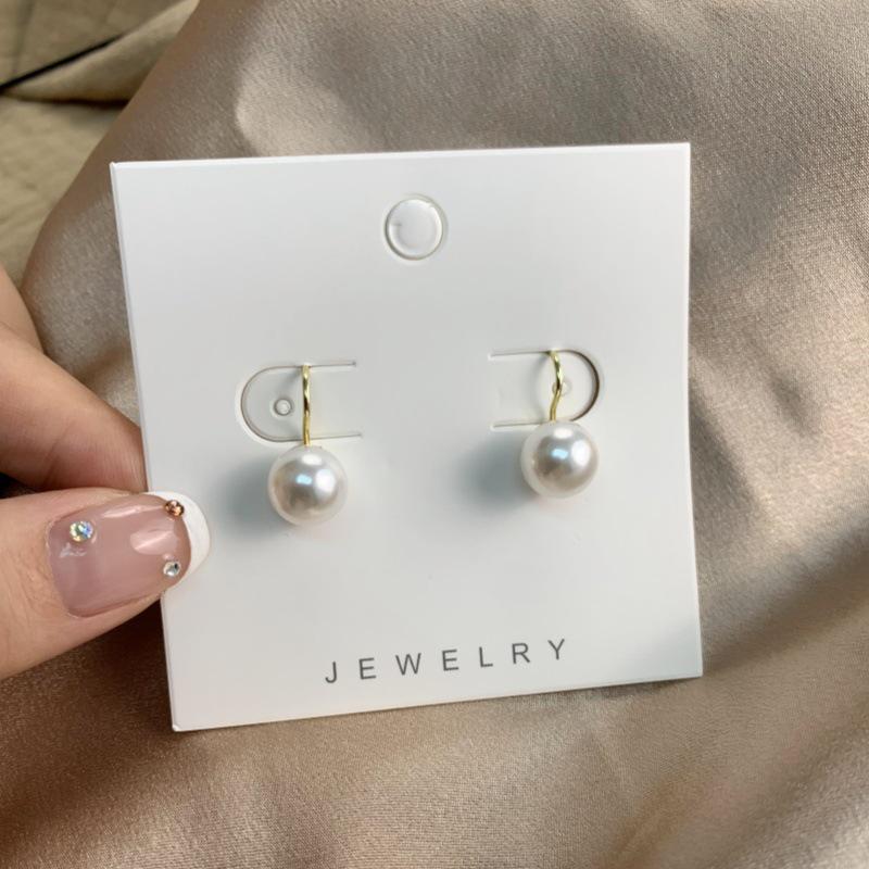 Korean-Style Painless Pearl Ear Clips - No Piercing, Sweet & Versatile for Women