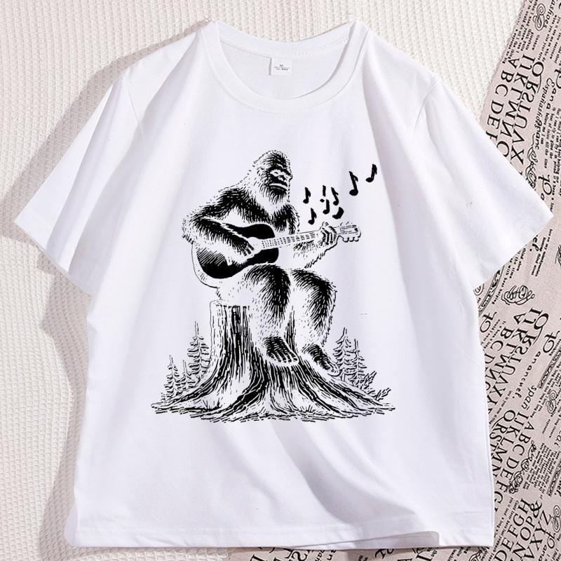 Retro Bigfoot Playing Guitar Funny 90s T Shirt Casual Cotton Short Sleeve Bigfoot Tshirt Loose Comfortable Graphic Tees
