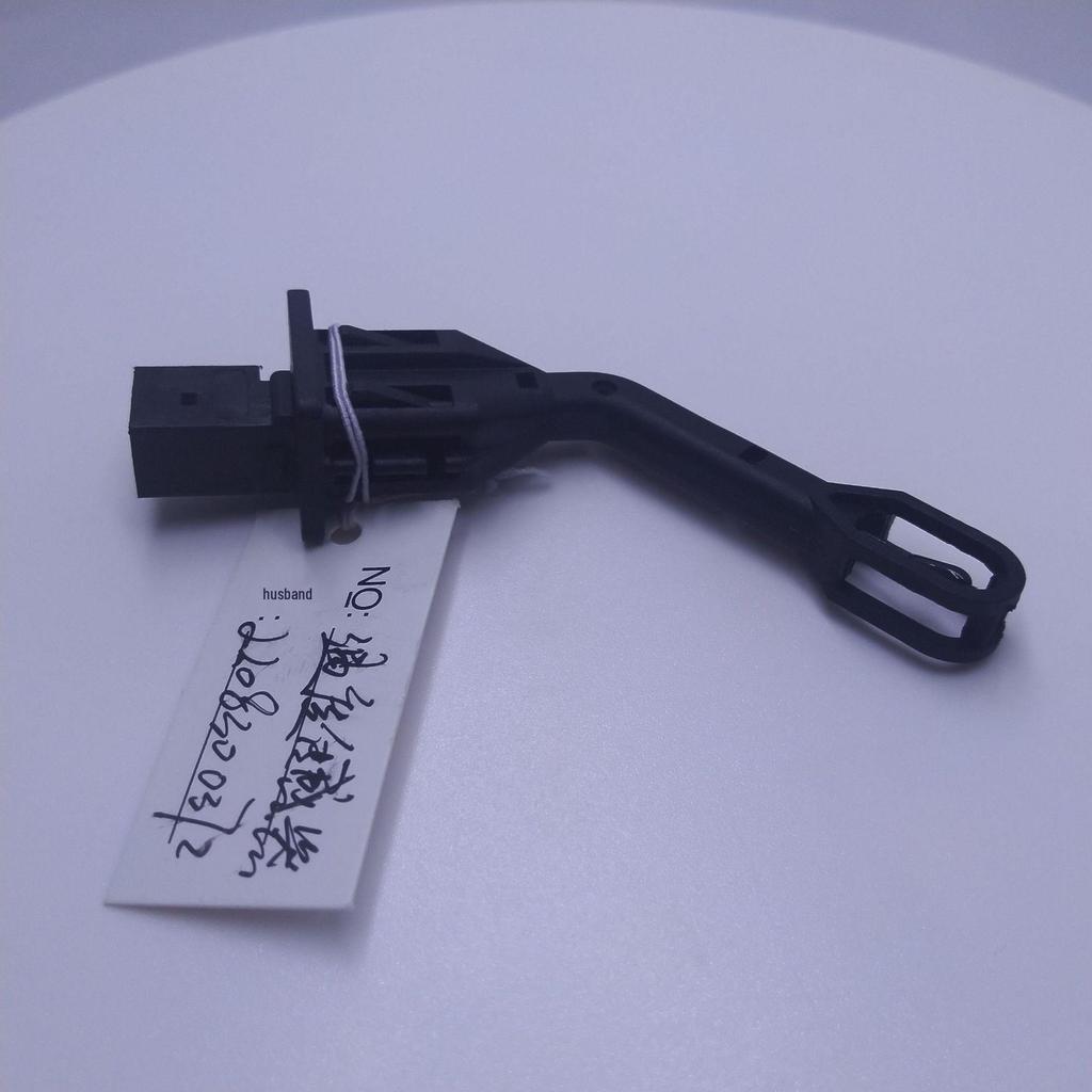 Mercedes-Benz W246/W204 Coolant Temperature Sensor (2208300372)