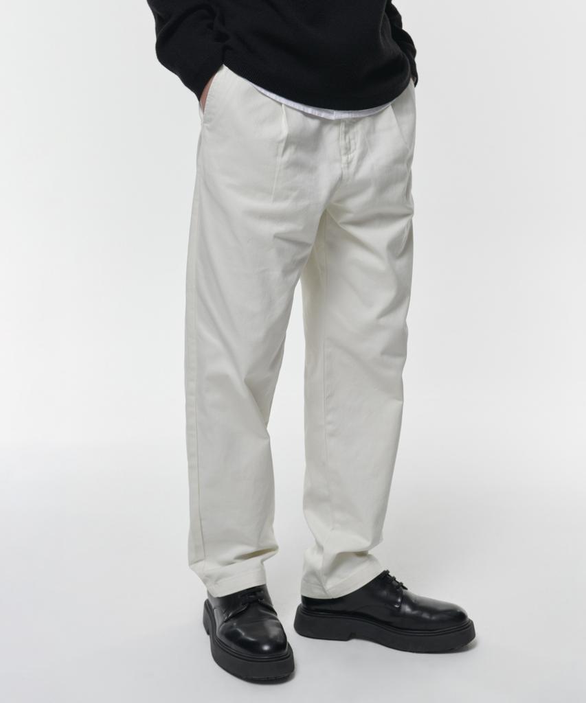 MUSINSA STANDARD One-Tuck Regular Fit Chino Pants [Cream]