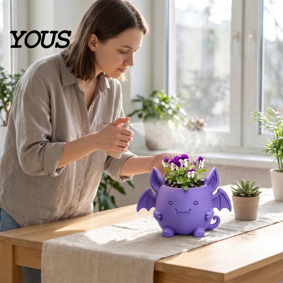 Halloween Home Decor 3D Printed Devil Bat Flower Pot, Gothic Planter Pot with Creative Gardening Present for Plant Lovers Wings Office Desk